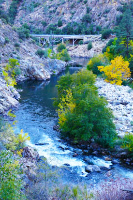 River Trail with Johnsondale Bridge