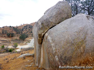 Bouldering Boulder Gulch Campground by Wofford Heights