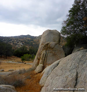 Boulder Gulch Campground Bouldering